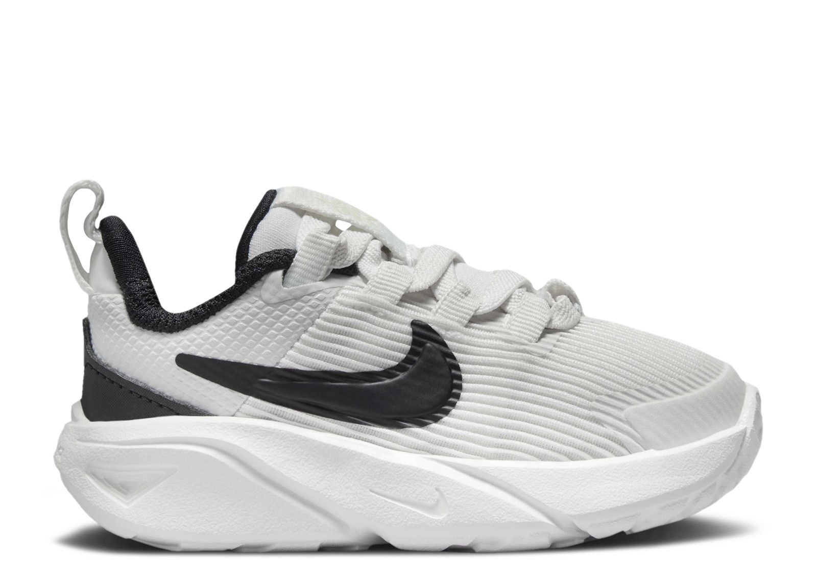 Star Runner 4 TD Summit White Black