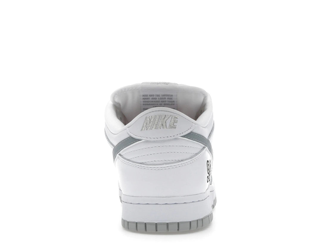 Nike SB Dunk Low Supreme 94 White Metallic Silver